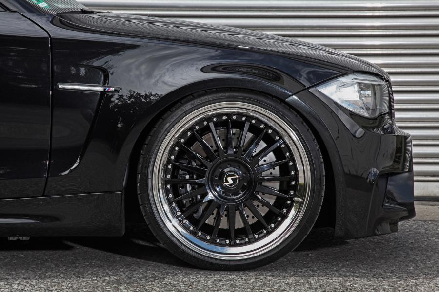  BMW 1M Coupe by OK-Chiptuning 2015 года  (фото 12 из 16)